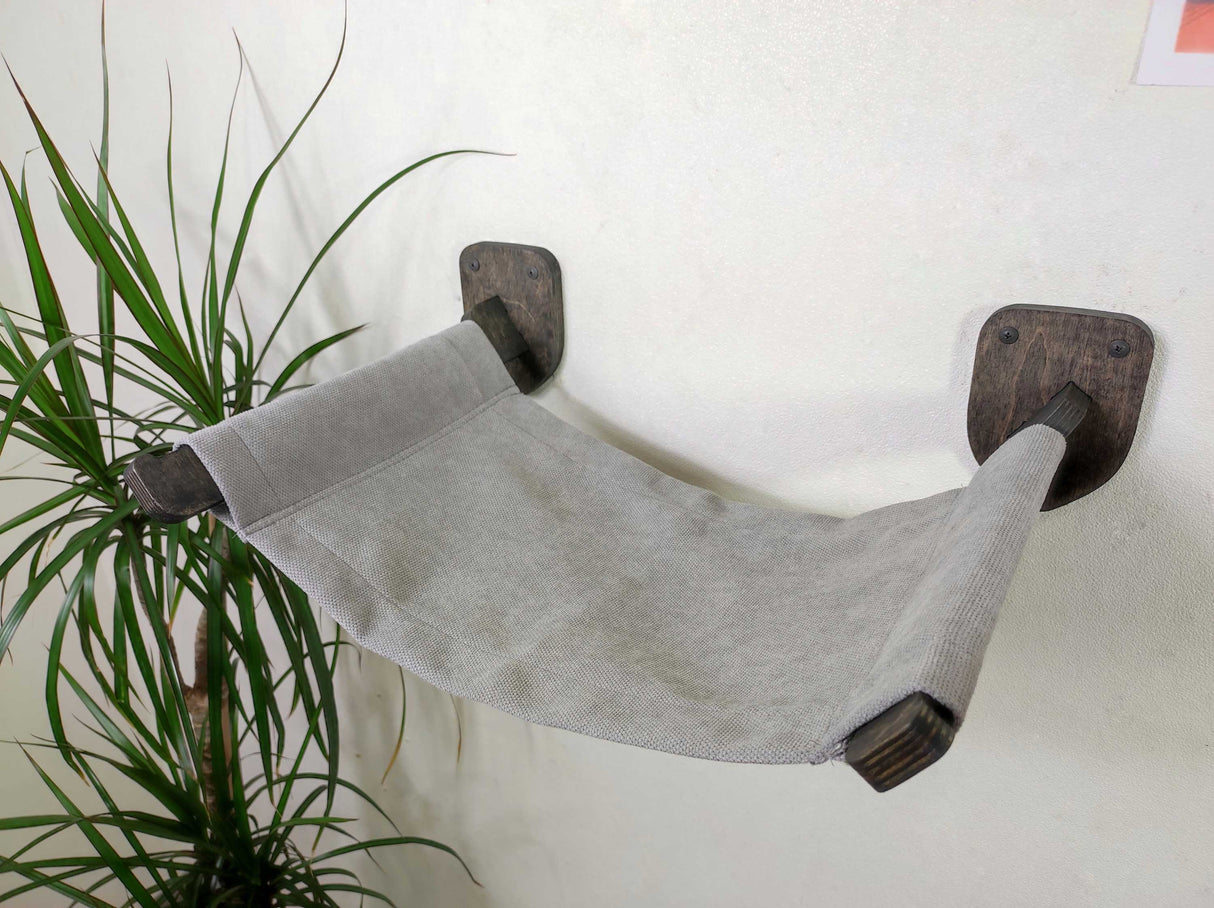 An der Wand montiertes Katzenhängemattenbett – Schwebendes Katzenwandregal