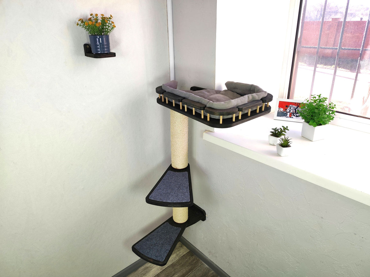 wall scratching post