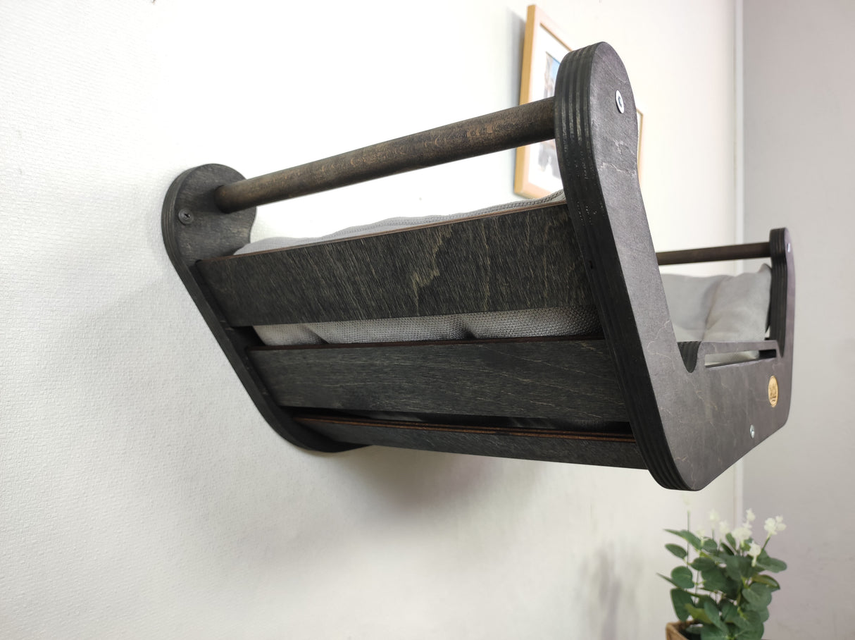 Durable Wall Mounted Cat Bed For Large Cats