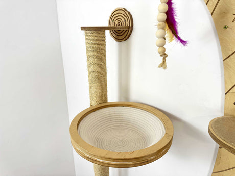 scratching poles for cats