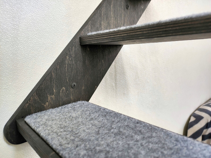 soft carpet on the cat ladder