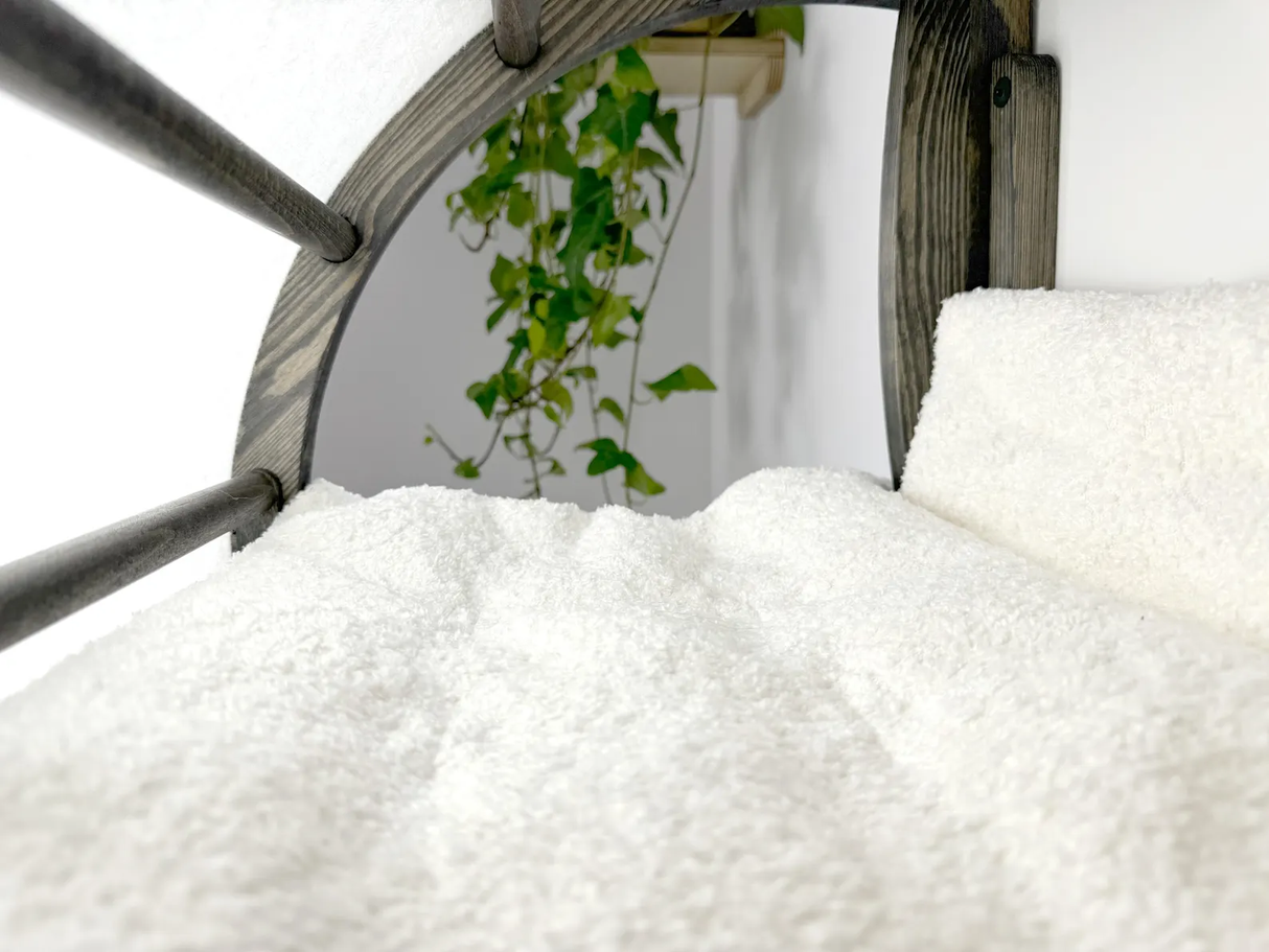 cushion in cat tunel bed