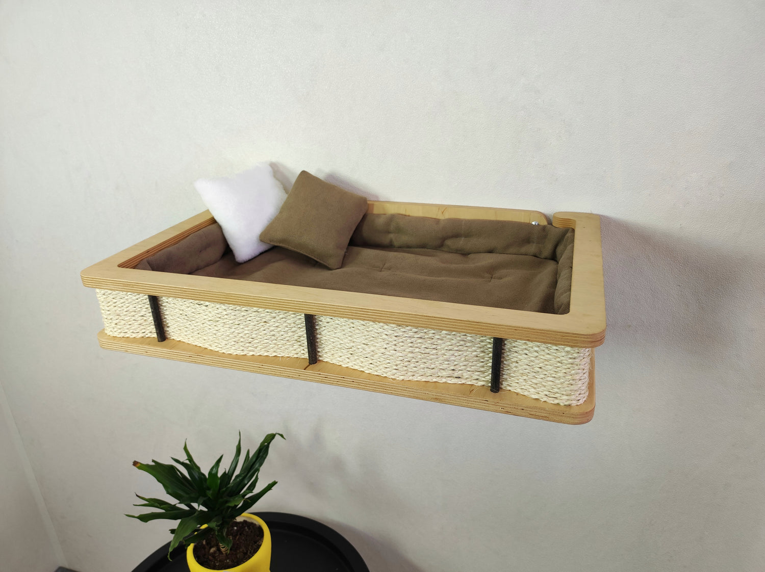 Modern Wall Shelf with Cushion for Large Cats