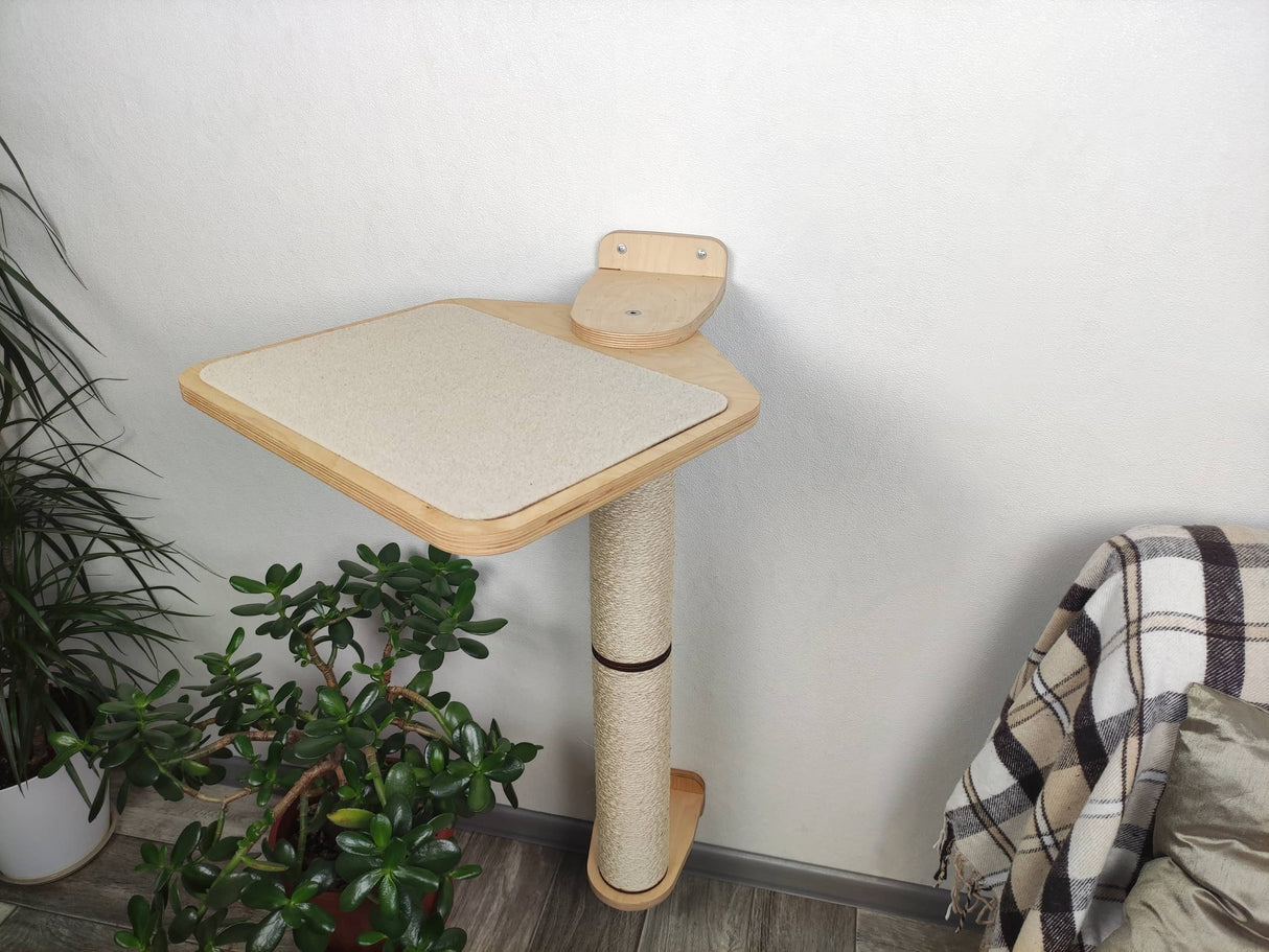 Double cat scratching post with shelf on top