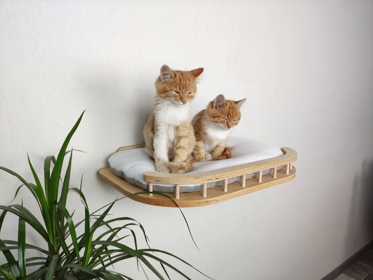 Wall bed for cats with soft cushion