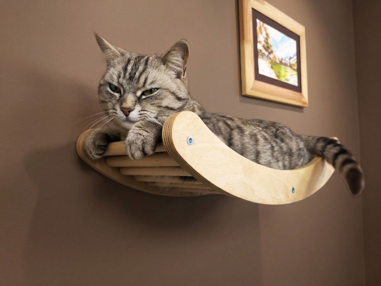 Wave cat wall perch