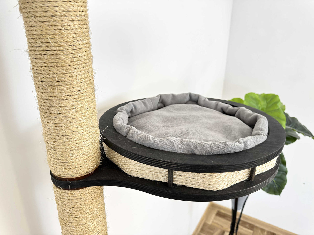 scratching pole for cat