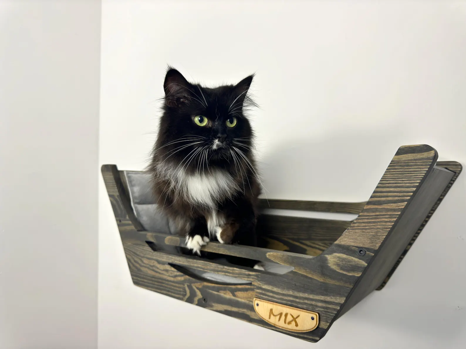 Wall shelf cat bed / Hexagon - Dark