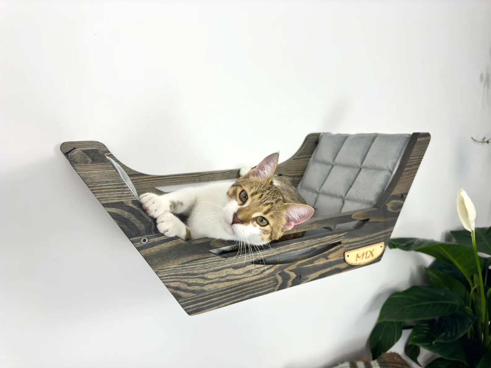 Wall shelf cat bed / Hexagon - Dark