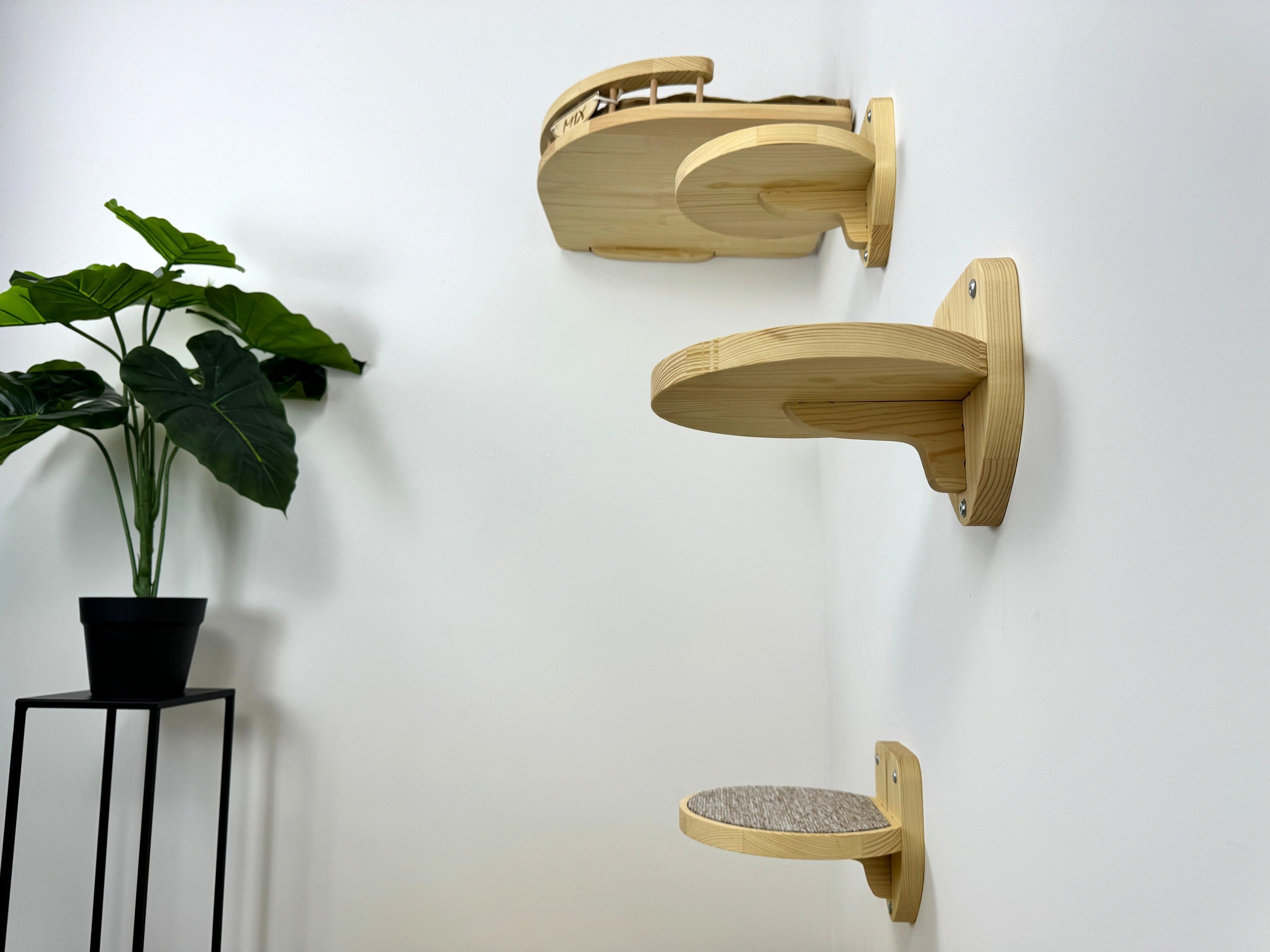 Cat corner shelf and steps - Natural