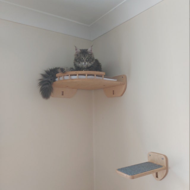 Wall Mounted Corner Cat Shelf Plywood with Soft Cushion, Light Wood Color