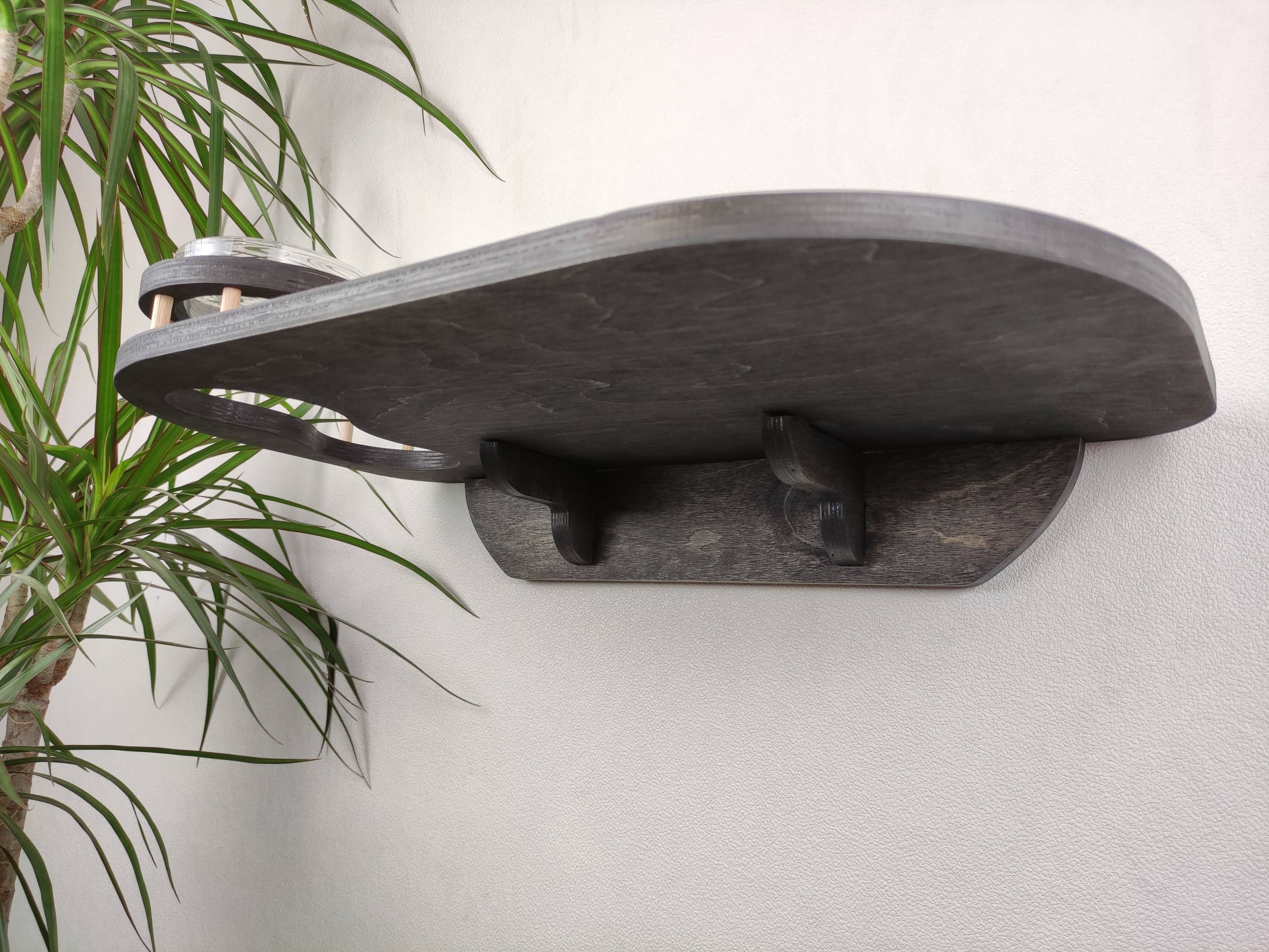Wall mounted cat feeder with 2 raised bowls